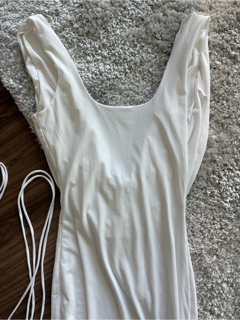 Melani the label reversible Elle gown in white